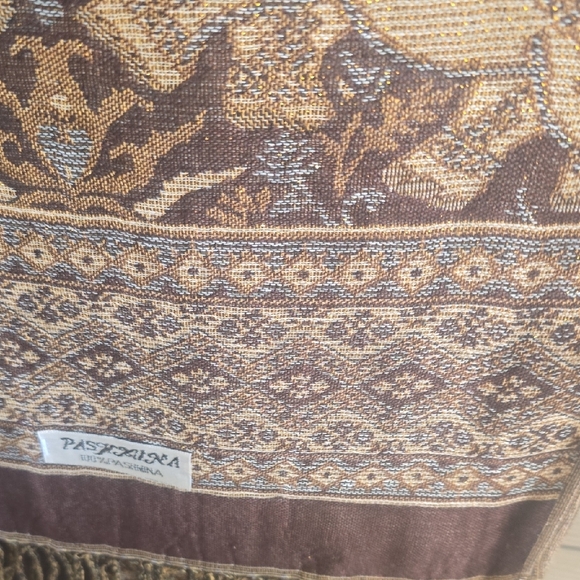 Pashmina Brown and Gold Elephant Design Shawl - Picture 9 of 10